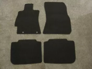OEM 2010-2014 Subaru Legacy & Outback Carpeted Floor Mats Black NEW J501SAJ100 - Bild 1 von 7