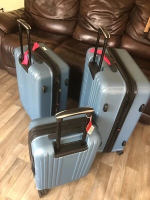 American Flyer 3 Pieces  Luggage  Suitcase Travel Bag - Image 1 of 4