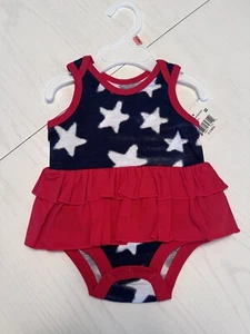 Neu mit Etikett Baby Mädchen Americana Body Gr. 0-3M rot weiß blau patriotisch 4. Einteiler - Bild 1 von 5