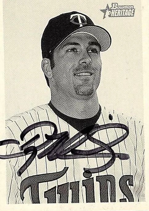 Doug Mientkiewicz autographed baseball card (Twins) 2001 Bowman Heritage #370 - Image 1 of 1