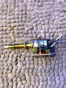 Mustang 1967 radio am - 7TPZ. Olla de control de volumen.   Probado - Imagen 1 de 2