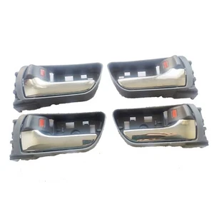 Manija de puerta delantera trasera izquierda derecha gris cromada interior Toyota Sienna Fit 04-10 X4 - Imagen 1 de 6