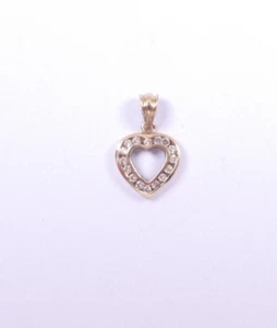 Pendant Diamond Heart shaped 9 carat yellow gold 1.1 grams 0.20 carats - Picture 1 of 5