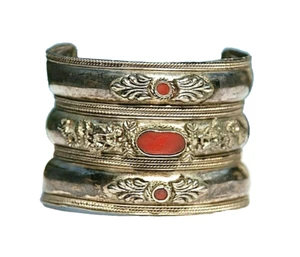 Nepali roter Edelstein Armreif Armband Nepalesisch Tibetisch gehämmert Metall Ethno Schmuck - Bild 1 von 16