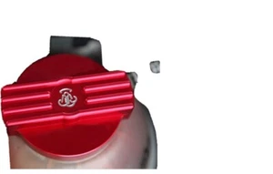 VW Golf Mk6/Mk7 Aluminium Expansion Cap cover (Red) - Picture 1 of 4