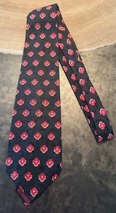 SAKS FIFTH AVENUE ITALY SILK RED BLACK MENS TIE WEDDING BUSINESS - Picture 1 of 4
