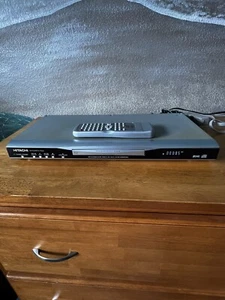 HITACHI DV-P543U Progressive Scan DVD Player W/Remote Tested - Picture 1 of 13