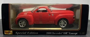 Maisto Special Edition 2000 Chevrolet SSR Concept Red Diecast Truck #31612 NIB - Picture 1 of 9
