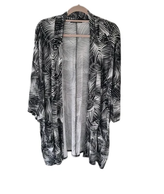 Ladies Size Uk 20 Black/White Short Sleeve Open Front  Cardigan By Simply Be - Image 1 of 4