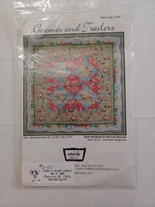 Zwerge und Anhänger Quiltmuster von Marinda Stewart für Michael Miller Stoffe - Bild 1 von 2