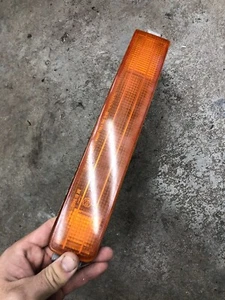 90-94 LEXUS LS400 6001 DERECHA Pasajero Esquina/Luz de Estacionamiento Lámpara de Estacionamiento Señal de Giro - Imagen 1 de 8