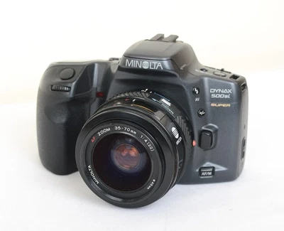 Minolta Dynax 500si 35mm Camera + 35-70 AF lens - VGC - Image 1 of 4