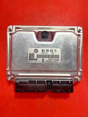 VW TRANSPORTER T5 2.0 AXA ECU 0261201271 - 06A906032TS /FastCourier - Immagine 1 di 4