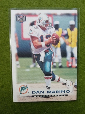1997 Score Board NFL Experience #58 Dan Marino EXCELLENT - Image 1 of 2