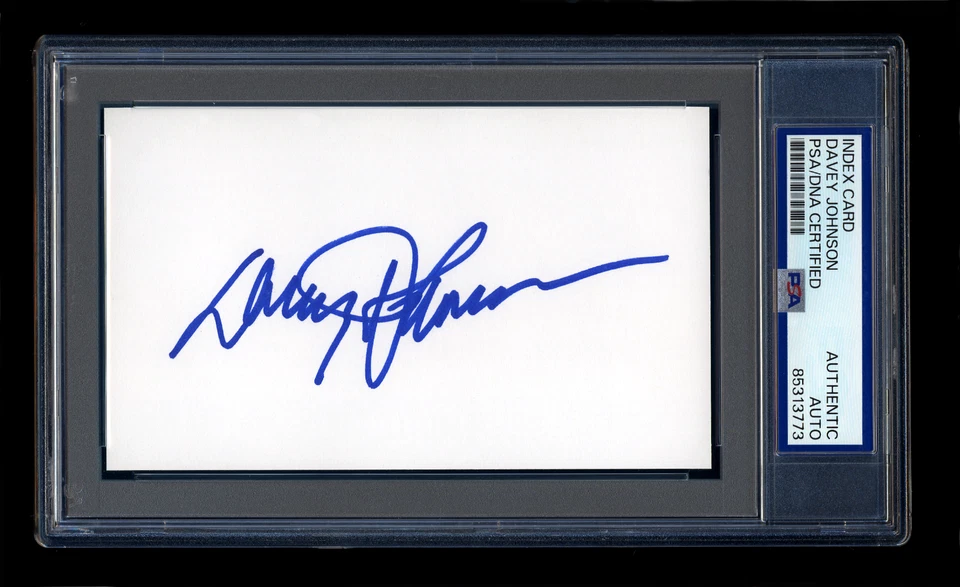 DAVEY JOHNSON SIGNED MINT INDEX CARD PSA/DNA 1986 NEW YORK METS WSC ORIOLES - Image 1 of 1