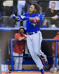 Vlad Guerrero Jr. Foto 8x10 sin firmar con licencia - Imagen 1 de 1