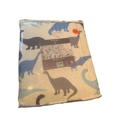 Home & Main Kids Quilt and Sham Set White Blue Dinosaur Pattern Twin Size - Image 1 of 4