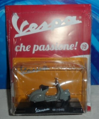 VESPA 98 PIAGGIO (1946)-Vespa Collection 1/18-Nuova in blister - Immagine 1 di 3