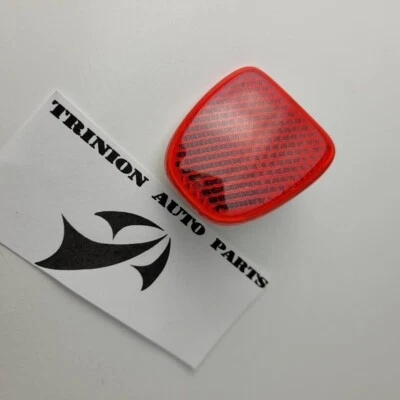 2001-2005 Cadillac Deville Interior Door Panel Reflector Lens Passenger Side OEM - Image 1 of 3