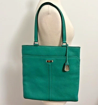 Bolso de hombro Cole Haan de cuero granulado verde esmeralda Marcy Market Foto 1 de 4