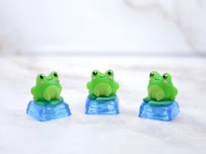 Frog Artisan Keycap Frogs Cute Collectible Kawaii Keycaps Small Batch Resin Kero - Picture 1 of 8