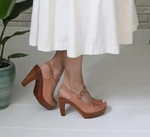 Sandalias de plataforma de cuero boho marrón tostado peeptoe de madera estilo años 70 | 7 a 7,5 - Imagen 1 de 9