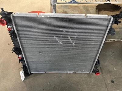 Radiator 166 Type GL550 Fits 13-16 MERCEDES GL-CLASS 1974436 - Image 1 of 4