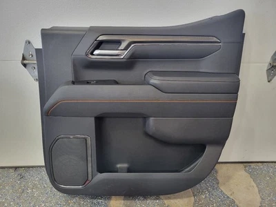 Sierra 2022-2025 doble cabina pasajero trasero puerta derecha panel moldura at4x 22-25 Foto 1 de 4