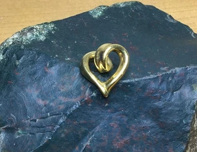 Dije colgante vintage de oro 14k con corazón liso joyería patrimonial Foto 1 de 4