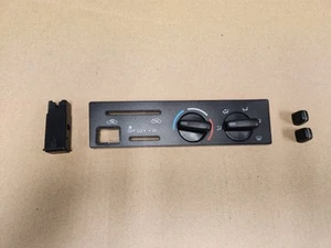 97-2000 Toyota Tacoma AC Heater Climate Control Assembly hvac OEM - Picture 1 of 5