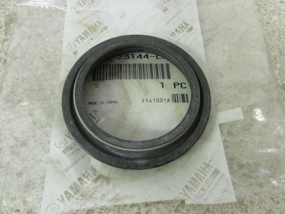 SELLO ANTIPOLVO HORQUILLA DELANTERA YAMAHA WR400F YZ426F WR250F WR426F YZ250 WR250R WR250XOEM  Foto 1 de 1