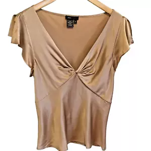 BCBG Max Azria Damenbluse Seide Twist Front Oberteil Flatterärmel champagnerfarben 10 - Bild 1 von 7
