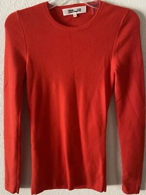 Diane Von Furstenburg Women’s Red Wool Sweater Sz Small Cut Back Sexy Glam City - Image 1 of 4