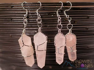 Pendientes colgantes con puntos de cristal de cuarzo rosa, joyería de piedra envuelta en alambre, E1394 - Imagen 1 de 10