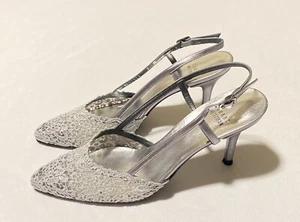 NWOB Stuart Weitzman Silver Mesh Jeweled Pointed Buckle Women Heels 7M Spain - Picture 1 of 24