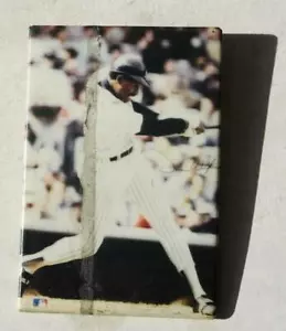 New York Yankees Dave Winfield Bateo Rectángulo Celuloide Pinback Pin Daño -- - Imagen 1 de 1