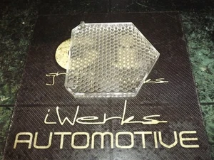 (1) 77-80 Mercedes R107 450SL 560SL 380SL Front Corner Light Inner Clear Lens - Picture 1 of 6