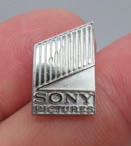 Pin de solapa promocional tono plateado Sony Pictures Tie Tack películas - Imagen 1 de 4