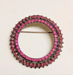 Vintage Pink Rhinestone Circular Brooch-needs cleaning - Picture 1 of 3