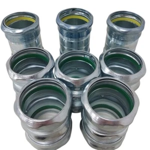 8 New Wet Loc 2" Watertight Raintight Couplings - Open Box - Picture 1 of 4