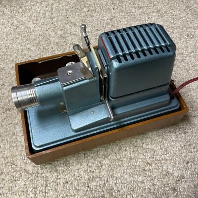 vintage standard projector Original Case Manual Working - Image 1 of 4