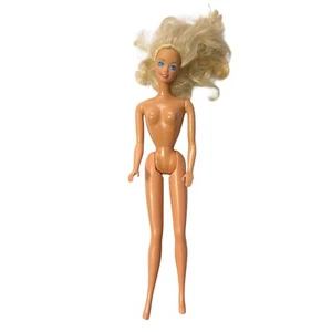 Vintage 1988 Mattel Fun To Dress Barbie Nude Doll - Bild 1 von 5