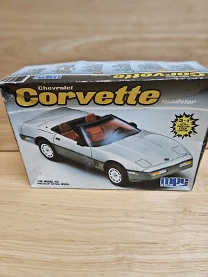 MPC ERTL 1986 Corvette Roadster 1/25 Model Kit 3 in 1 s Open Box  COMPLETE Kit  - Image 1 of 4