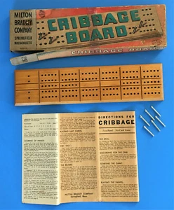 Vintage Milton Bradley ~ CRIBBAGE BOARD ~ Holz mit Metallheringen ~ Modell 4626-A - Bild 1 von 9