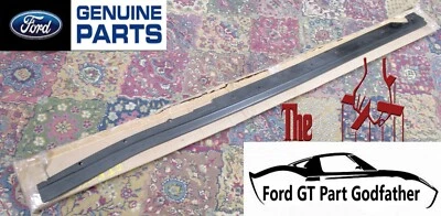 2005,2006 FORD GT GT40 SUPERCAR LOWER R.H. BLACK ROCKER SPLITTER MOLDING 05/06 - Image 1 of 2