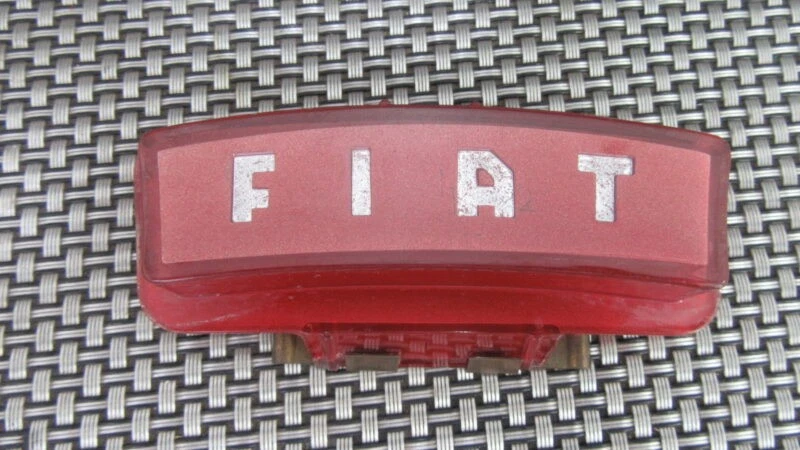 Volante Botón Bocina Para Fiat 128 Sedán Serie 1 Foto 1 de 1