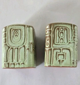 Frankoma Mayan Aztec Prairie Green Salt & Pepper - Picture 1 of 4