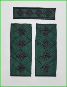 Bulgarian Army Infantry General rank soulder slides & cap insignia - Picture 1 of 2