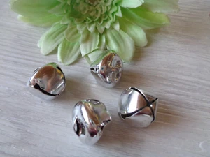 10 silberne glänzende Glöckchen ca.20x16mm - Bild 1 von 1