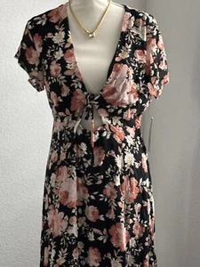 Lulu Tie-Front Dress - Beautiful Black and Pink Design - Picture 1 of 9